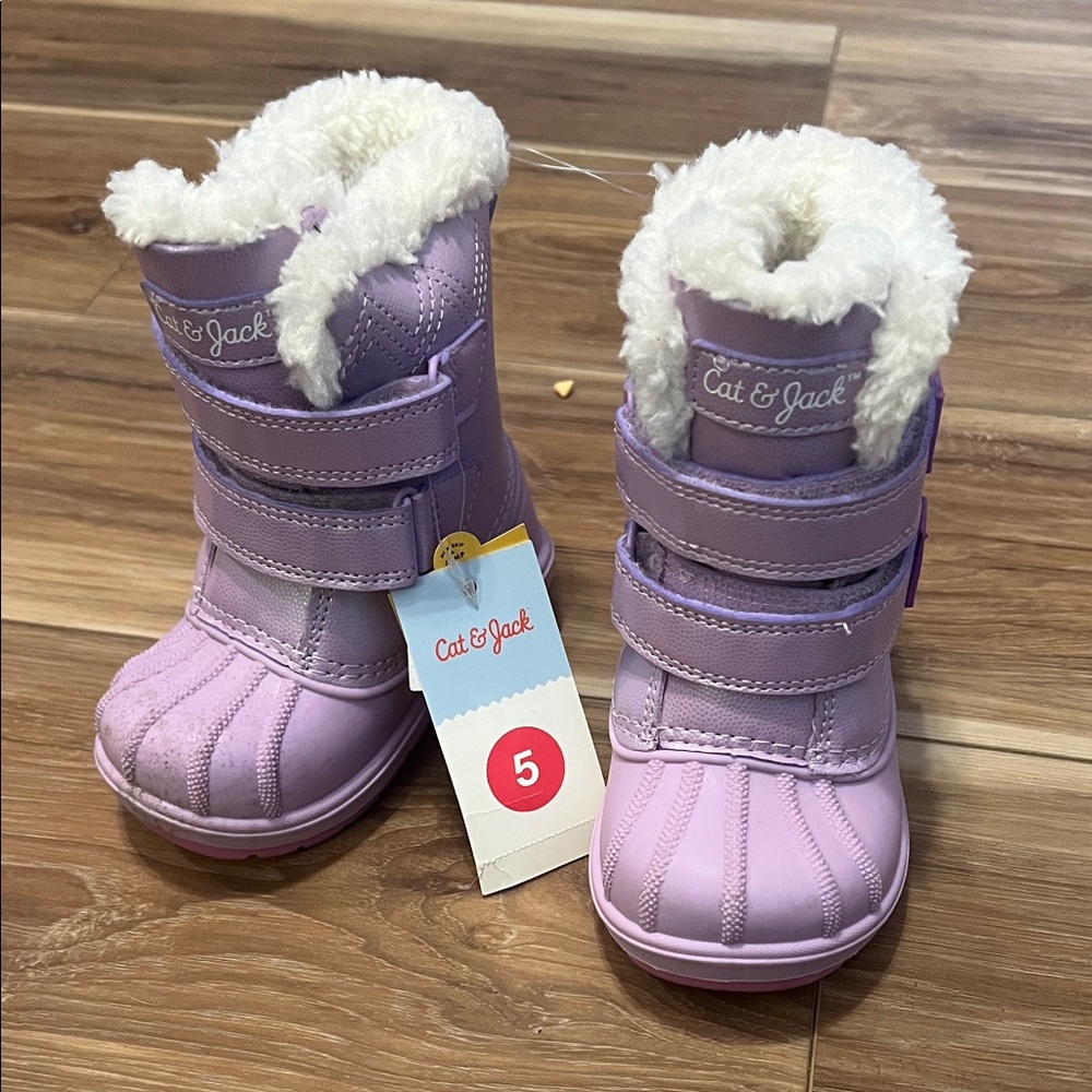 Cat & Jack Lavender Snow Boots with Faux Fur Waterproof and Warmer